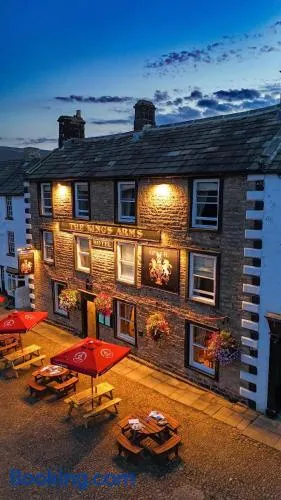 The Kings Arms Hotel - Image 1