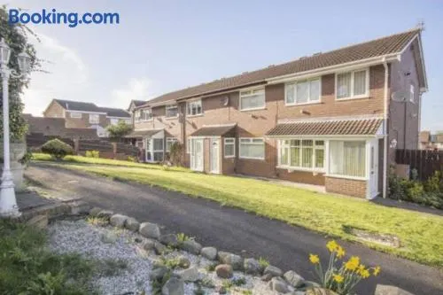 Hillview home from home - Image 1