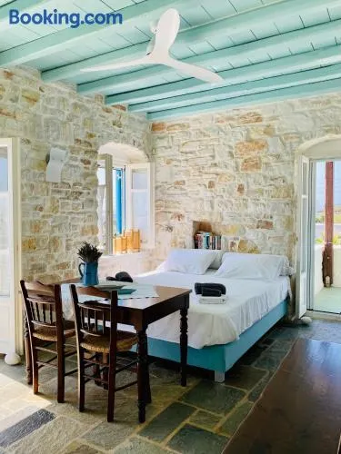 Santa Maria Traditional Stone Studio - Image 1