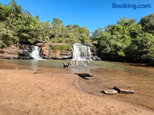 Chácara com piscina condominio cachoeira - Image 1