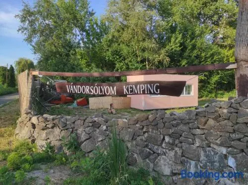 Vándorsólyom kemping - Image 1