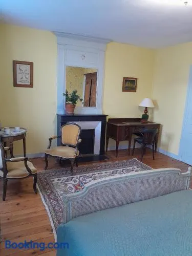 Chambres d'hôtes de charme dans maison de maitre XIXème - Image 1