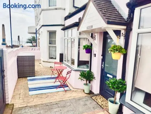 Bexhill Beautiful Sea Front Bungalow - Image 1