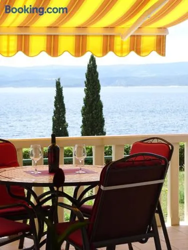 ON THE BEACH 4-pax Apartment A2 with a terrace & sea view - Image 1