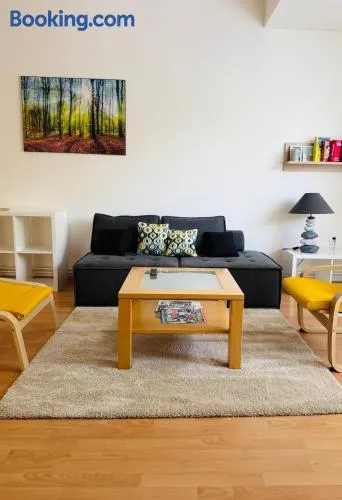 Srdce Mesta 1 - zážitkový apartmán Na Pešej Zóne s balkónom a terasou - Image 1