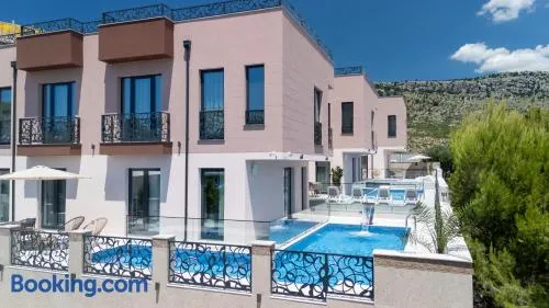 Evianamar - Image 1