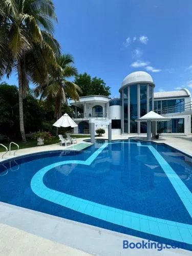 Espectacular Casa Quinta - Melgar, Tolima - Image 1