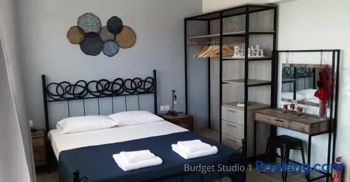 Budget Studios Haraki - Image 1