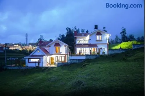Pine View Stay Ooty - Image 1