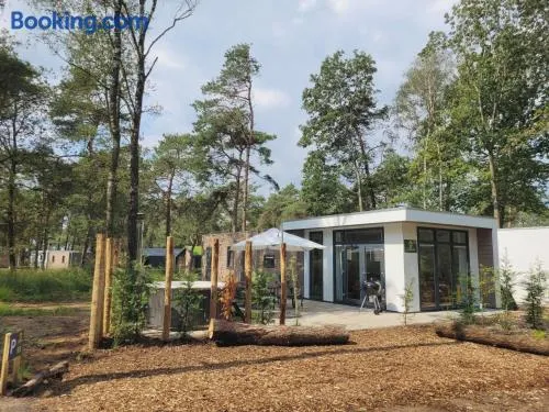 Sallands Chalet Hellendoorn met Hottub en Sauna - Image 1