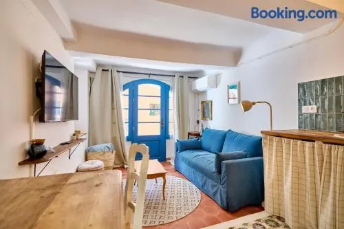 Romantic getaway in Bormes - Image 1