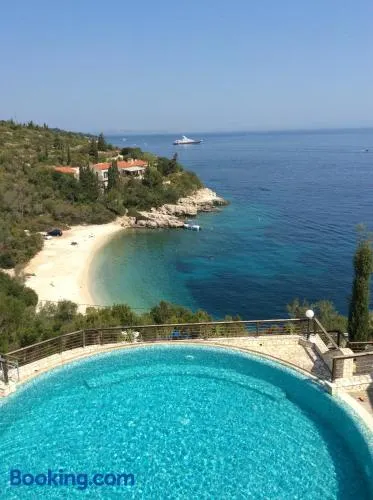 Paxos villas - Image 1