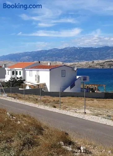 VILLA AROMA - Image 1