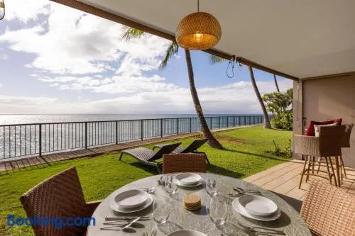 Hale Ono Loa - 121 - - Image 1