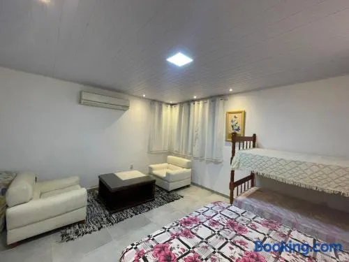 Casa estilo sobrado - Image 1