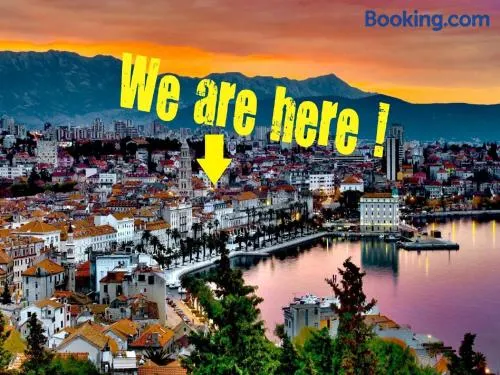 Split Old Town Apartment - Image 1