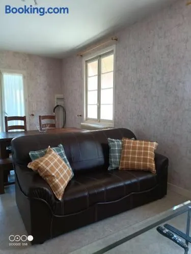 appartement avec terrasse et jardin - Image 1