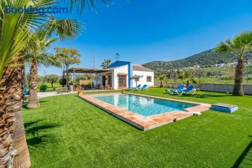 Cubo's La Carreta Rural House - Image 1