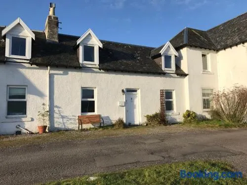 Auchgoyle Bay Cottage - Image 1