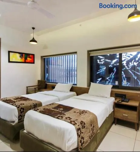 Hotel Regency - Image 1