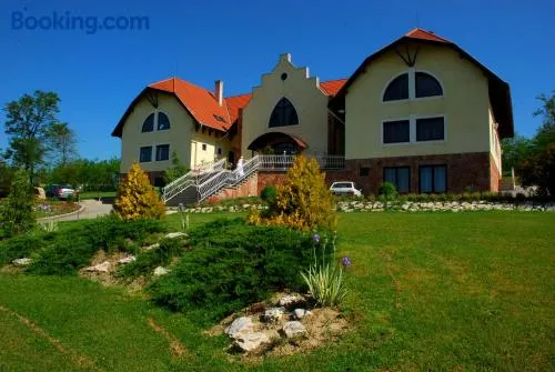 Békesség Szigete, Klasszik Apartman - Image 1