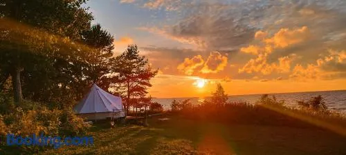 Mereääre Glamping Ja Rannamaja - Image 1
