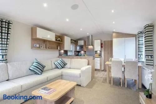 Premium Chalet at Newquay Away Resorts MV7 - Image 1