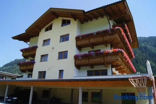 Apparthotel Stoanerhof - Image 1