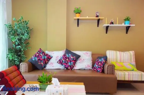KhaoYai Treescape Retreat คอนโดบ้านชลธารเขาใหญ่ 2 ห้องนอน 2ห้องน้ำ 88ตารางเมตร ถนนธนะรัชต์ - Image 1