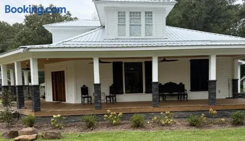 Grits and Grace Inn - Image 1