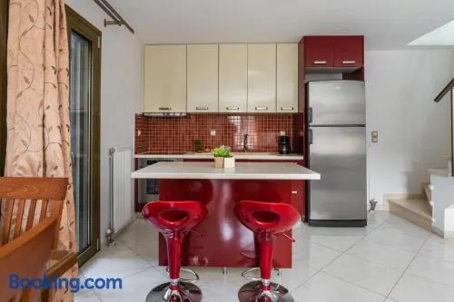 Chelmis Maria's City Villa - Image 1