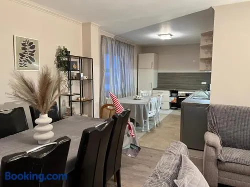 Schöne Wohnung Mit Dem Garten - Image 1