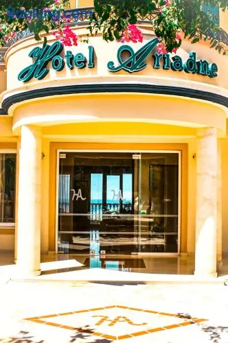 Ariadne Apartments - Image 1