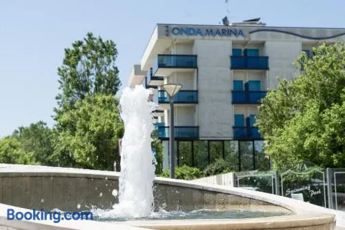 Hotel Onda Marina - Image 1
