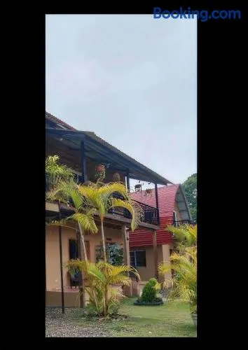 Hotel y Cabañas El Sauce - Image 1