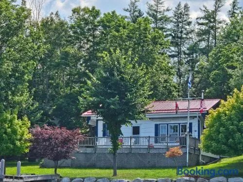 Islandview Cottage - Image 1