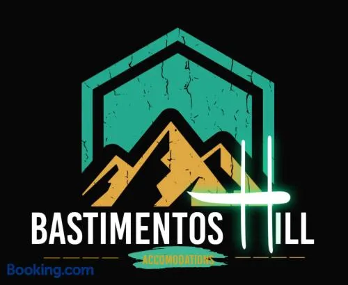 Bastimentos Hill Guest House - Image 1