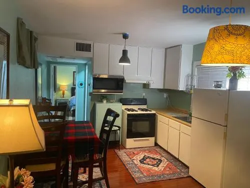 Pasadena single house - Image 1