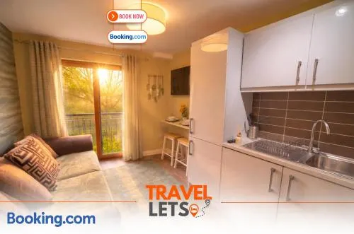 1 Bedroom Apartment By Travel Lets Self Catering Accommodation Strabane With River View & Free Parking - Image 1