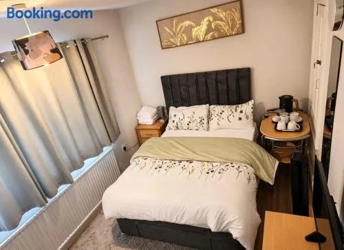 Elegant Double Room - Image 1