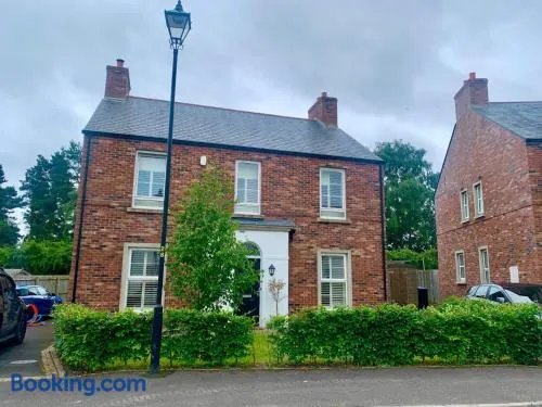 12 Hartley hall - Image 1