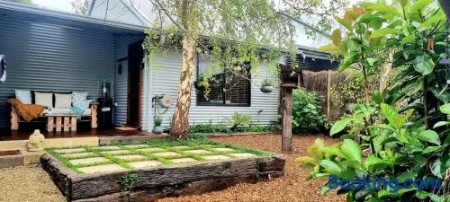 Brushwood Studio - Image 1