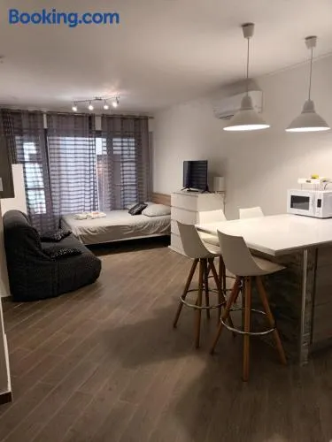 Studio Centre ville Castellane - Image 1