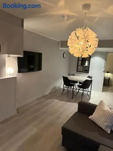 Modern familjelägenhet - Image 1