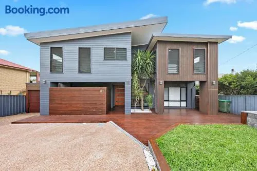 Swells On Northcote - Image 1