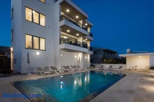 Apartment Prestige 2 - Image 1