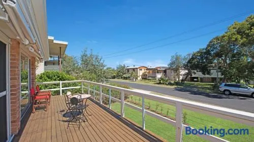 Cowabungalow - Dog Friendly Beachside Retreat - Image 1