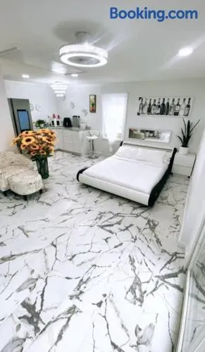 Studio guest house - Image 1