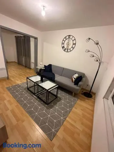 DUPLEX DE 70m2 - 2 Bedrooms - Image 1