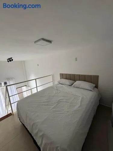 Loft Novo, Duplex, bem ventilado - Image 1